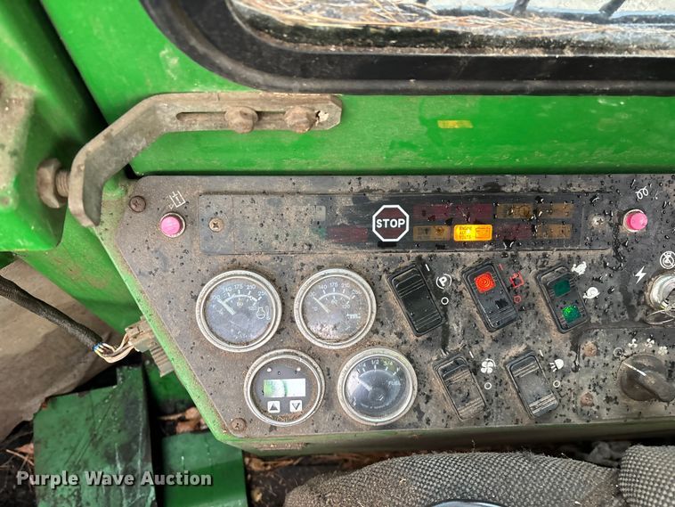 image for item YA2205 2009 John Deere 843J feller buncher