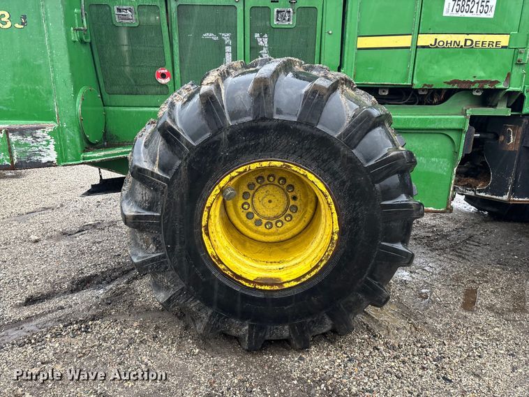 image for item YA2205 2009 John Deere 843J feller buncher