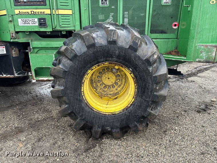 image for item YA2205 2009 John Deere 843J feller buncher