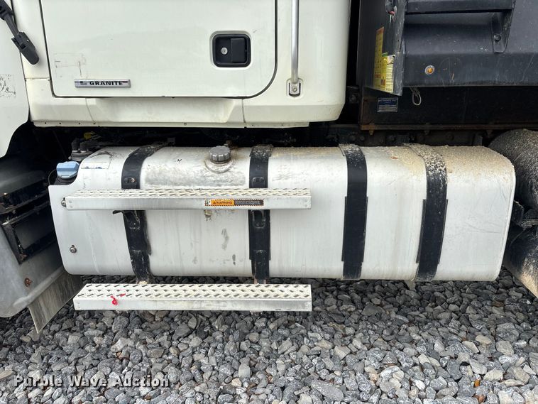 image for item YA2234 2019 Mack GR64F dump truck