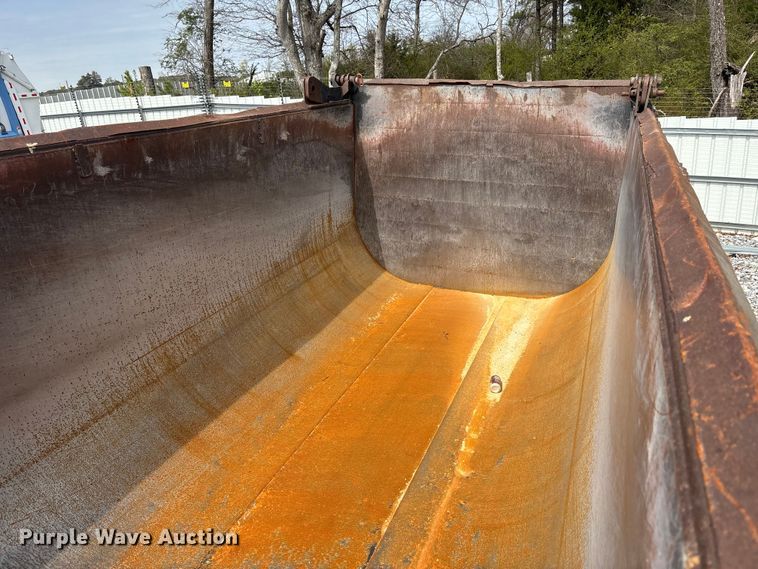 image for item YA2234 2019 Mack GR64F dump truck