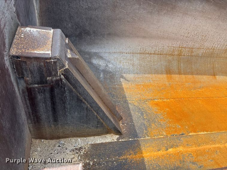 image for item YA2234 2019 Mack GR64F dump truck