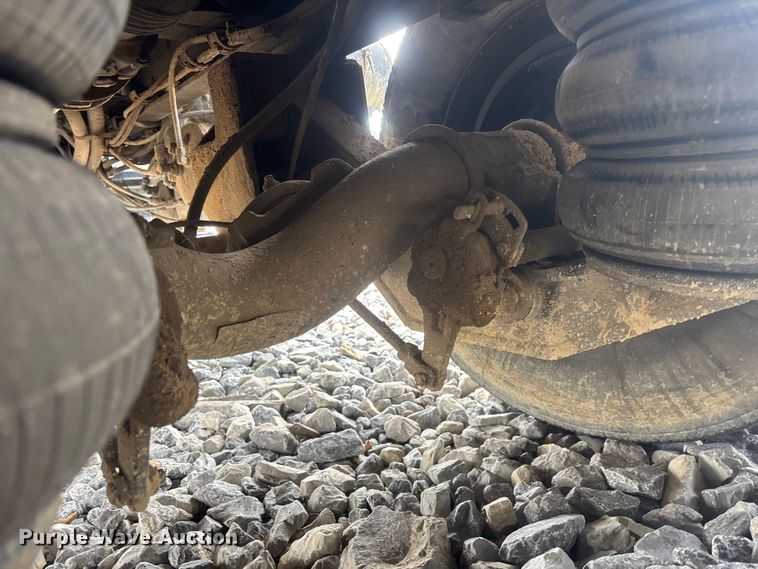 image for item YA2234 2019 Mack GR64F dump truck