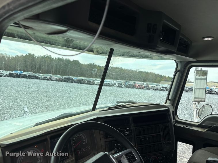 image for item YA2234 2019 Mack GR64F dump truck