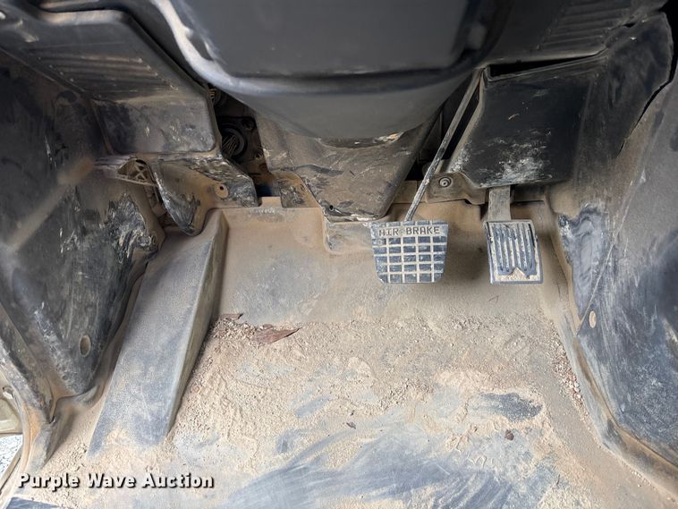 image for item YA2234 2019 Mack GR64F dump truck