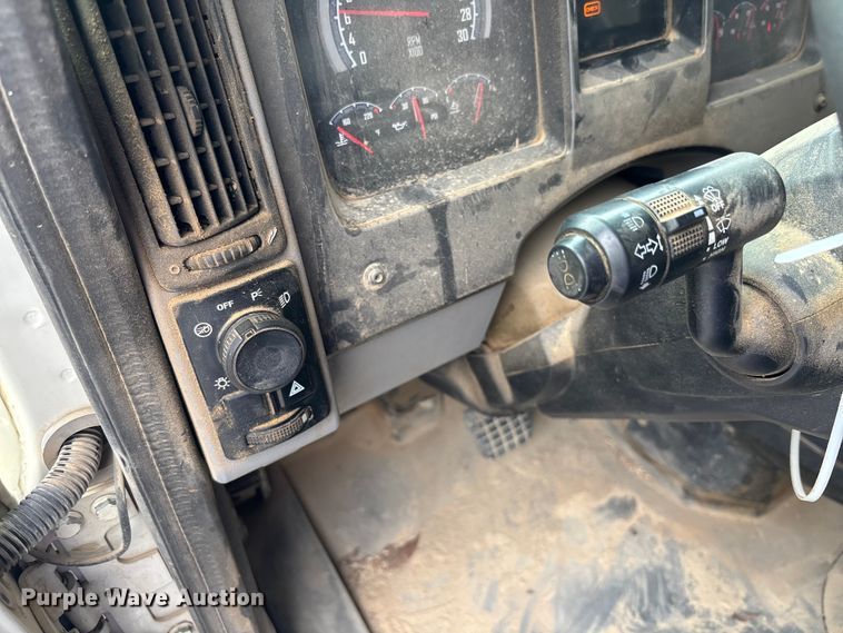 image for item YA2234 2019 Mack GR64F dump truck