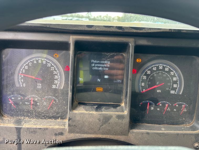 image for item YA2234 2019 Mack GR64F dump truck