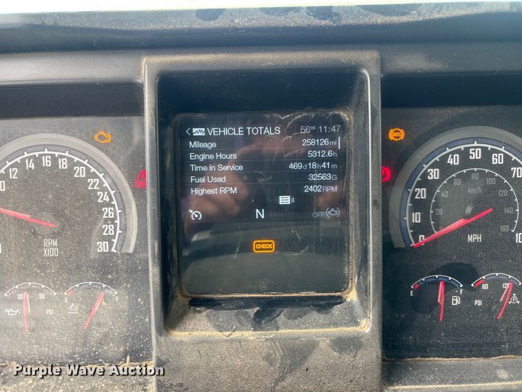 image for item YA2234 2019 Mack GR64F dump truck