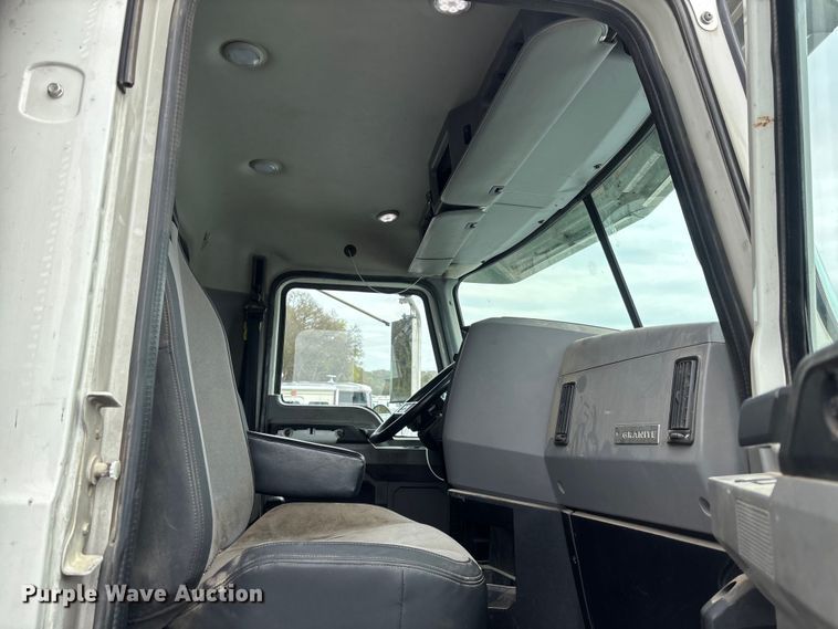 image for item YA2234 2019 Mack GR64F dump truck