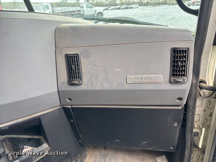 image for item YA2234 2019 Mack GR64F dump truck