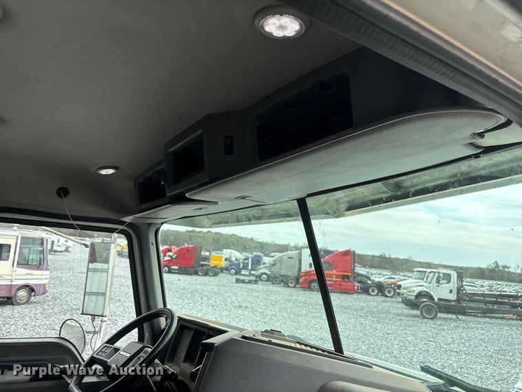 image for item YA2234 2019 Mack GR64F dump truck