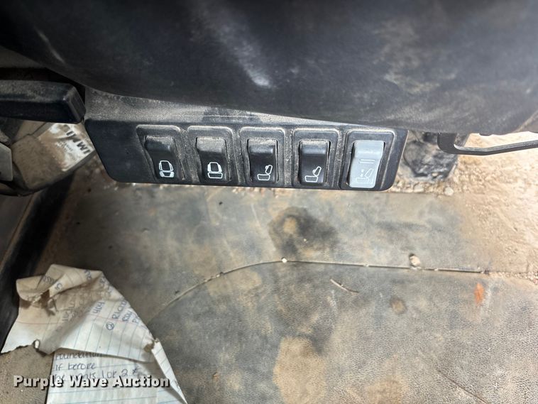 image for item YA2234 2019 Mack GR64F dump truck