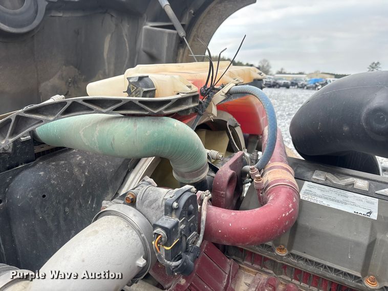 image for item YA2234 2019 Mack GR64F dump truck