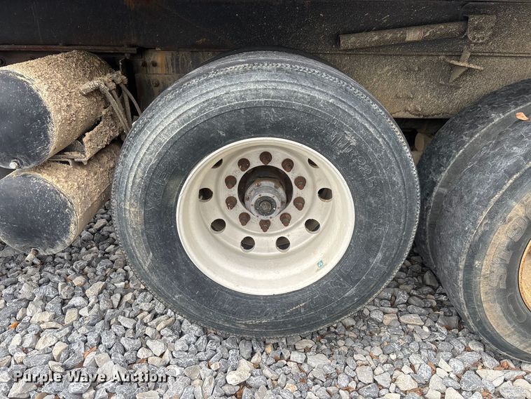 image for item YA2234 2019 Mack GR64F dump truck