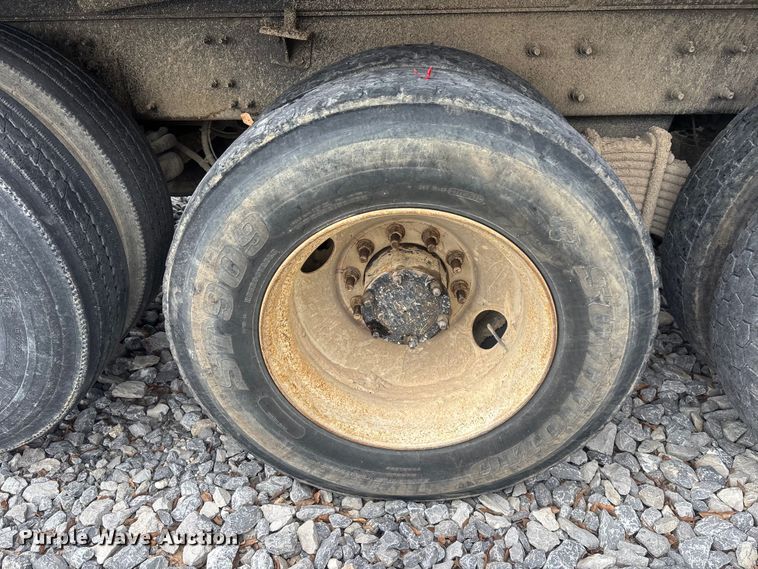 image for item YA2234 2019 Mack GR64F dump truck