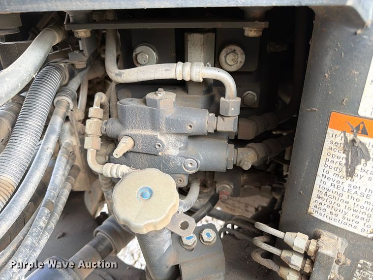 image for item YA2642 2023 Komatsu WA380-8 wheel loader