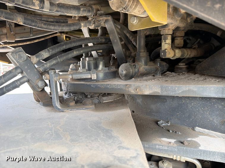 image for item YA2642 2023 Komatsu WA380-8 wheel loader