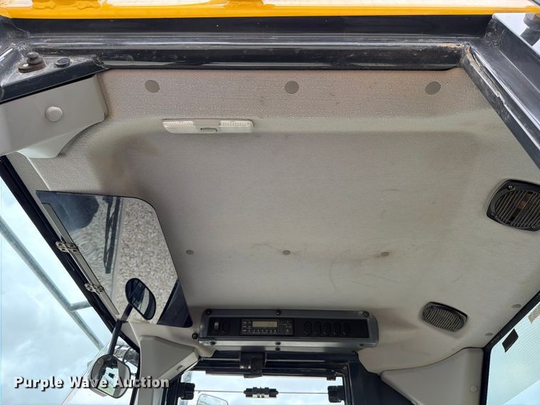 image for item YA2642 2023 Komatsu WA380-8 wheel loader