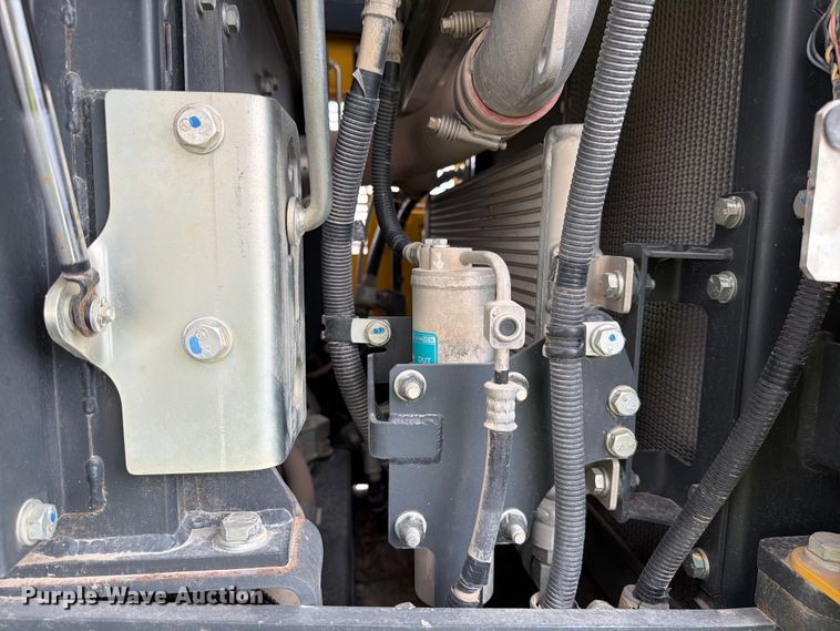 image for item YA2642 2023 Komatsu WA380-8 wheel loader