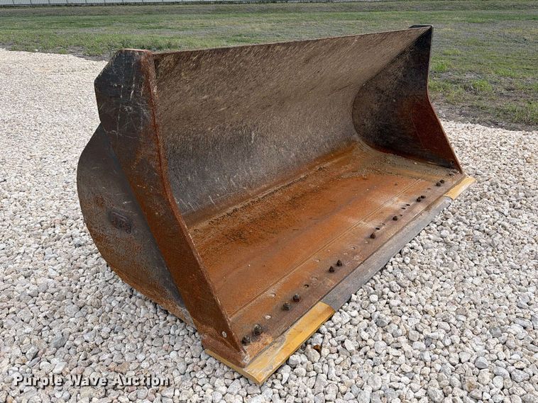 image for item YA2642 2023 Komatsu WA380-8 wheel loader