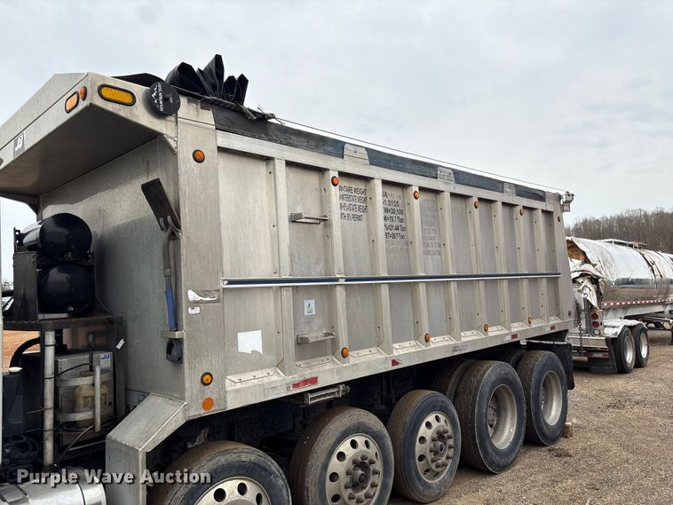 image for item YA2645 2016 Mack GU713 dump truck