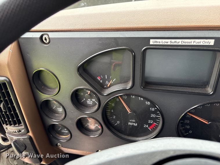 image for item YA2645 2016 Mack GU713 dump truck