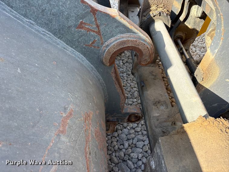 image for item YA2894 2023 Komatsu WA320-8 wheel loader