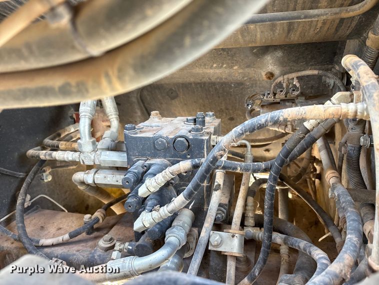 image for item YA2894 2023 Komatsu WA320-8 wheel loader