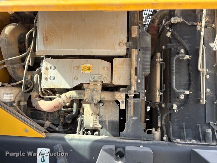 image for item YA2894 2023 Komatsu WA320-8 wheel loader