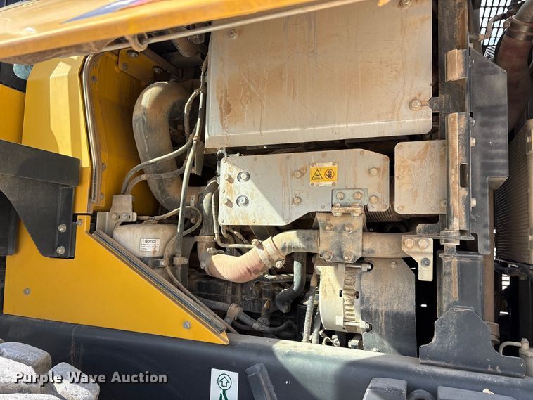 image for item YA2894 2023 Komatsu WA320-8 wheel loader