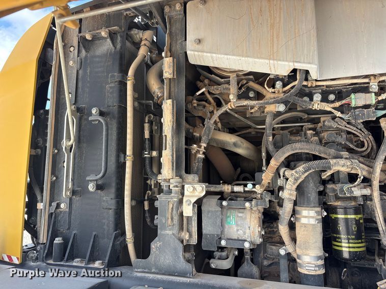 image for item YA2894 2023 Komatsu WA320-8 wheel loader