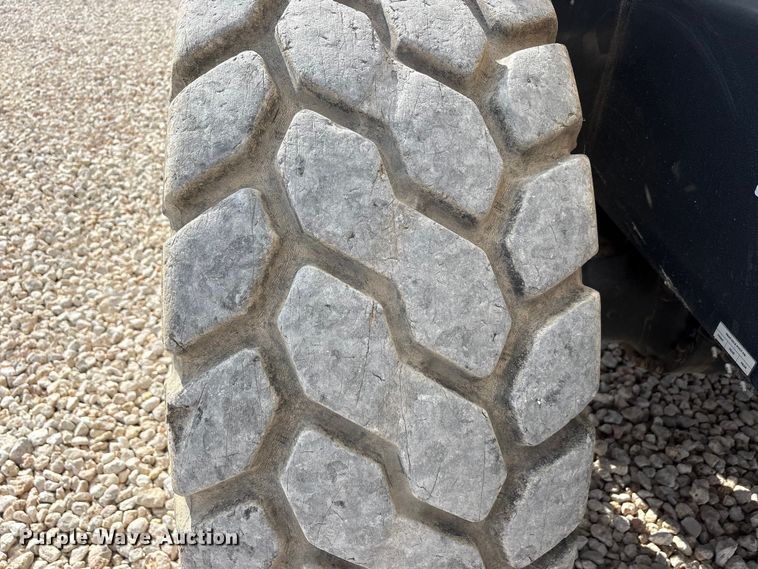 image for item YA2894 2023 Komatsu WA320-8 wheel loader