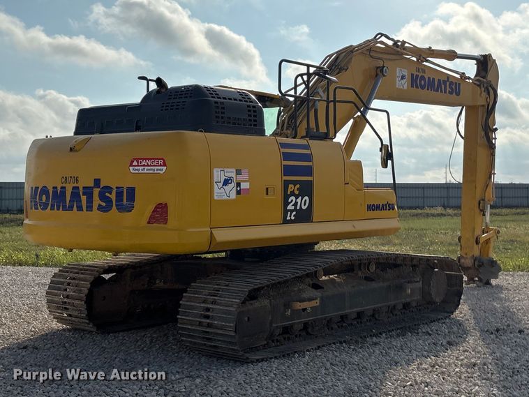 image for item YA2895 2022 Komatsu PC210LC-11 excavator