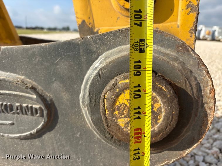 image for item YA2895 2022 Komatsu PC210LC-11 excavator