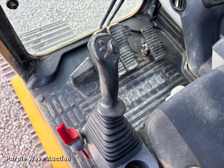 image for item YA2895 2022 Komatsu PC210LC-11 excavator