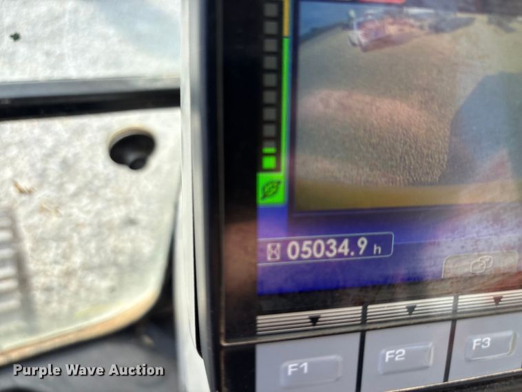 image for item YA2895 2022 Komatsu PC210LC-11 excavator