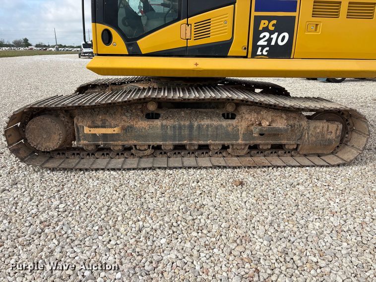 image for item YA2895 2022 Komatsu PC210LC-11 excavator