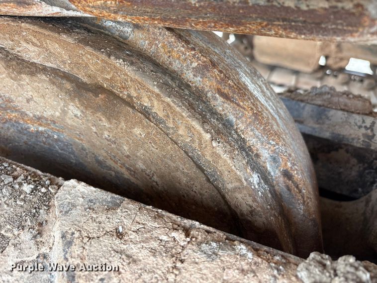 image for item YA2895 2022 Komatsu PC210LC-11 excavator