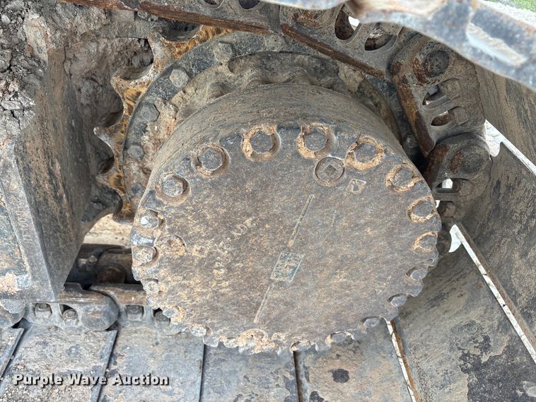 image for item YA2895 2022 Komatsu PC210LC-11 excavator