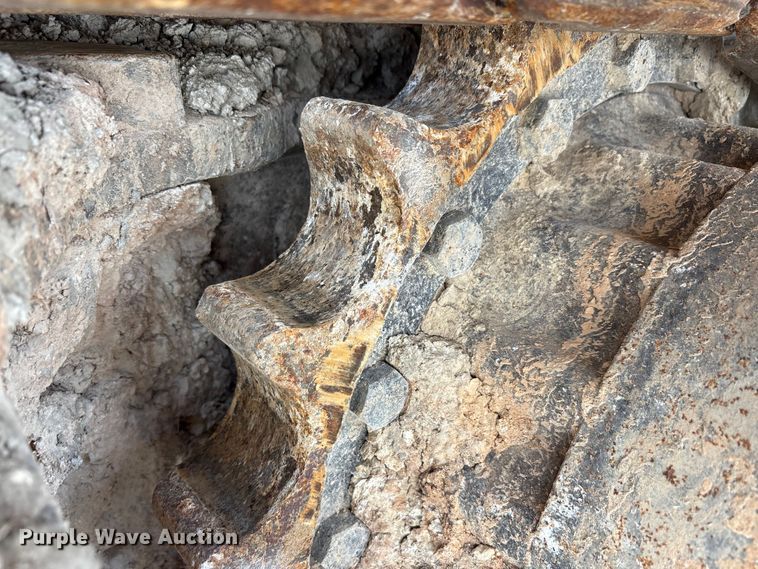 image for item YA2895 2022 Komatsu PC210LC-11 excavator