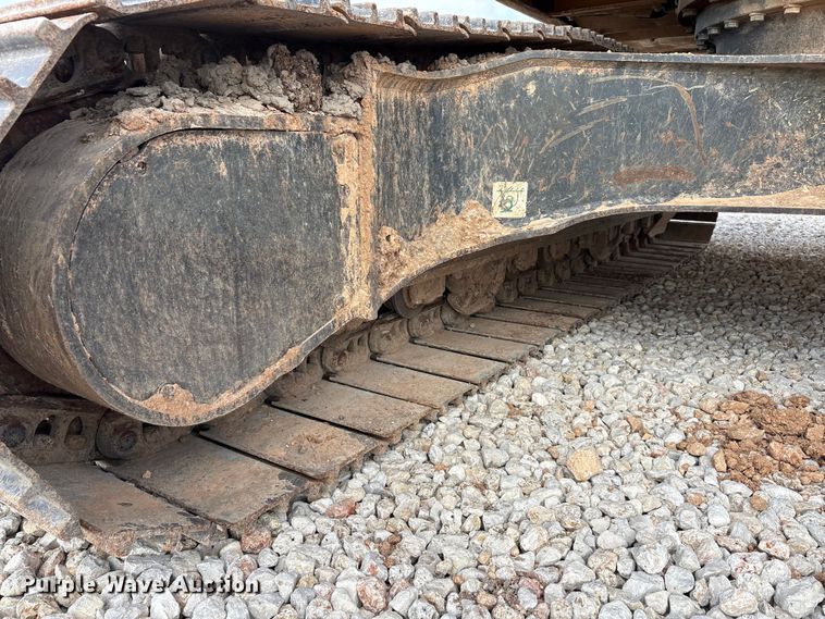 image for item YA2895 2022 Komatsu PC210LC-11 excavator