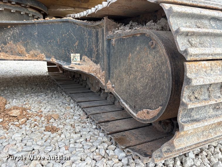 image for item YA2895 2022 Komatsu PC210LC-11 excavator