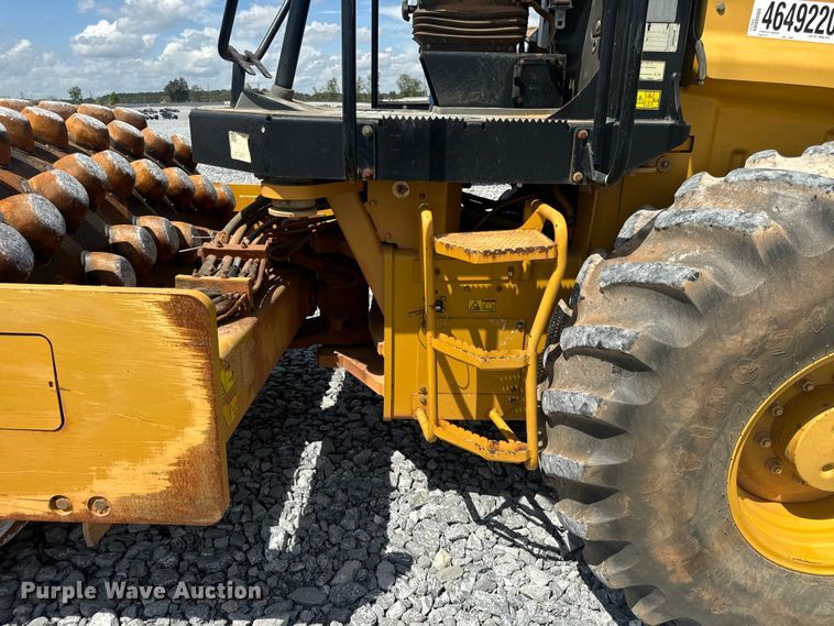 image for item YA2899 2012 Caterpillar CP54B single drum vibratory roller