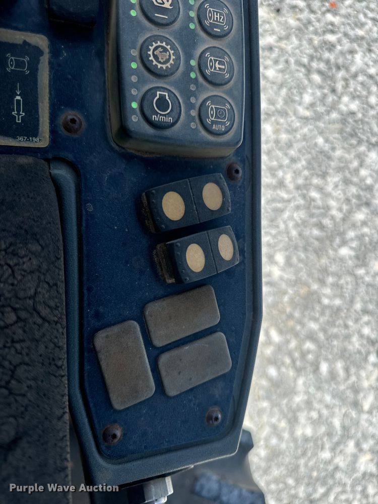 image for item YA2899 2012 Caterpillar CP54B single drum vibratory roller