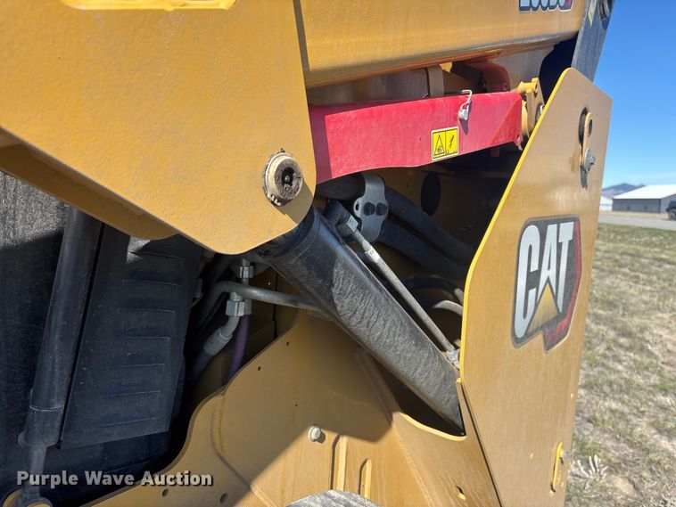 image for item YA2909 2024 Caterpillar 299D3 XE tracked skid steer loader