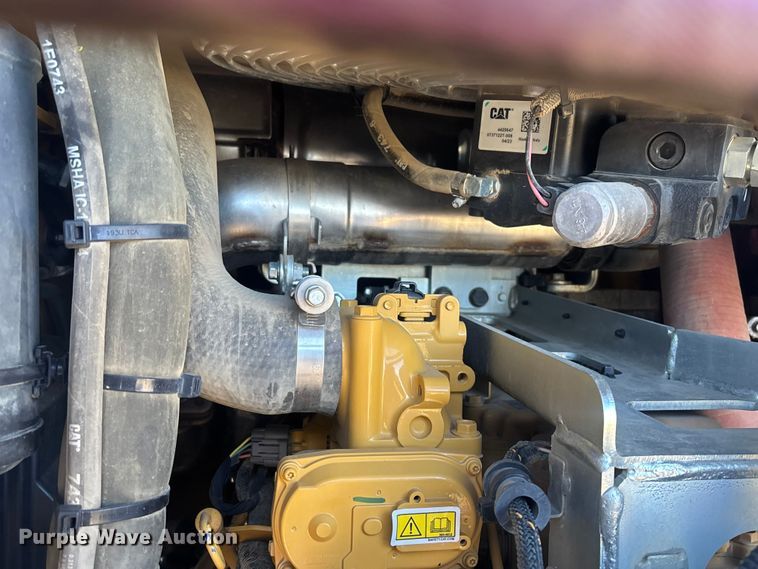 image for item YA2909 2024 Caterpillar 299D3 XE tracked skid steer loader