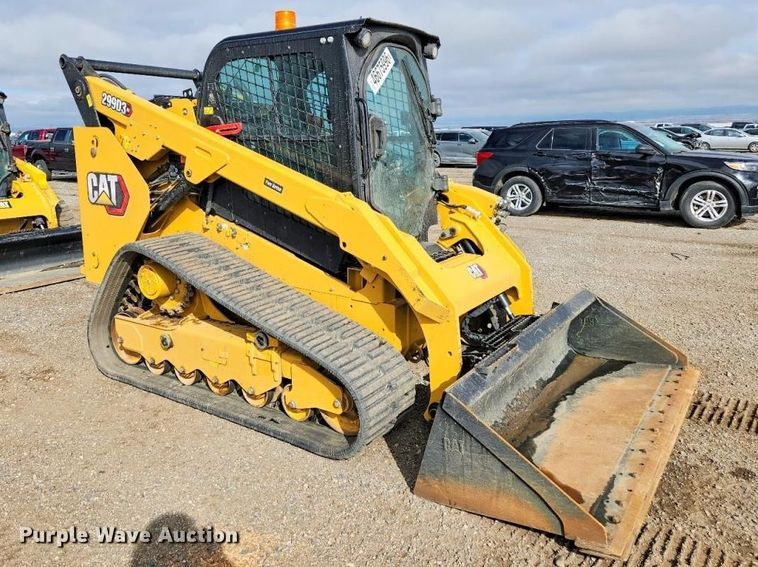 image for item YA2910 2023 Caterpillar 299D3 XE tracked skid steer loader