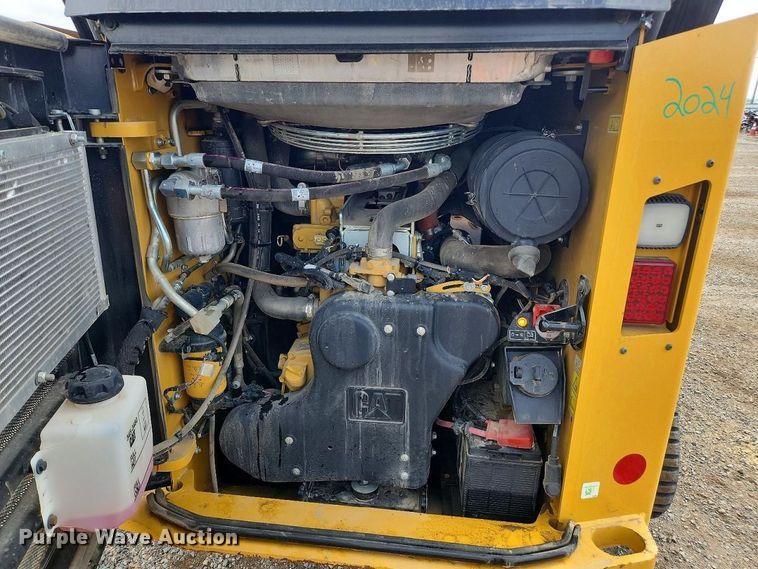 image for item YA2910 2023 Caterpillar 299D3 XE tracked skid steer loader