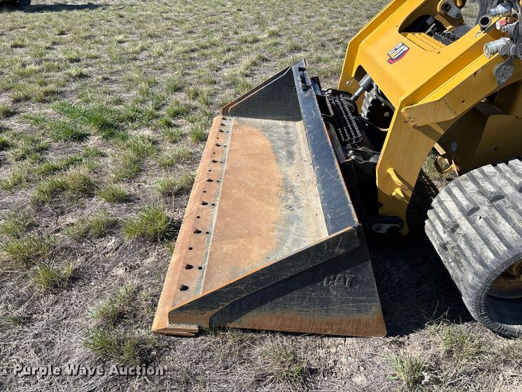 image for item YA2910 2024 Caterpillar 299D3 XE tracked skid steer loader