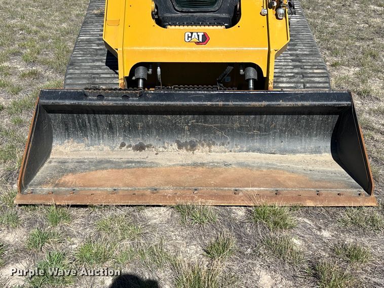 image for item YA2910 2024 Caterpillar 299D3 XE tracked skid steer loader